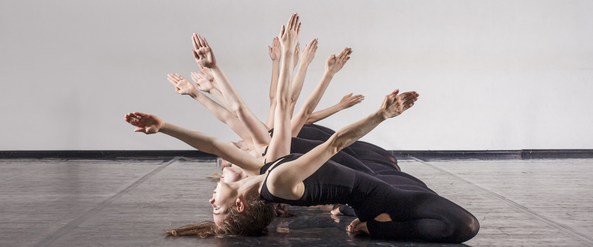 Tátikák & Freestyle